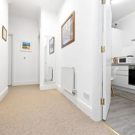 Joivy Modern Flat On Rose Street Apartamento Edimburgo Exterior foto
