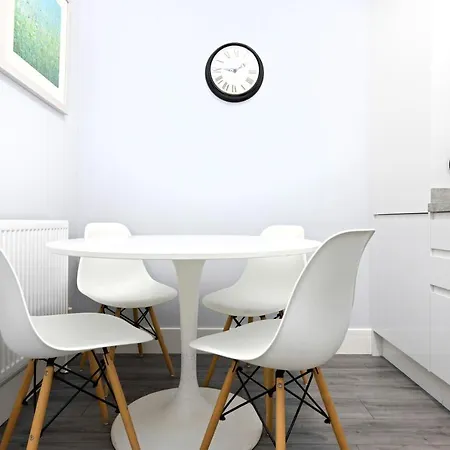 Joivy Modern Flat On Rose Street Apartamento Edimburgo Exterior foto